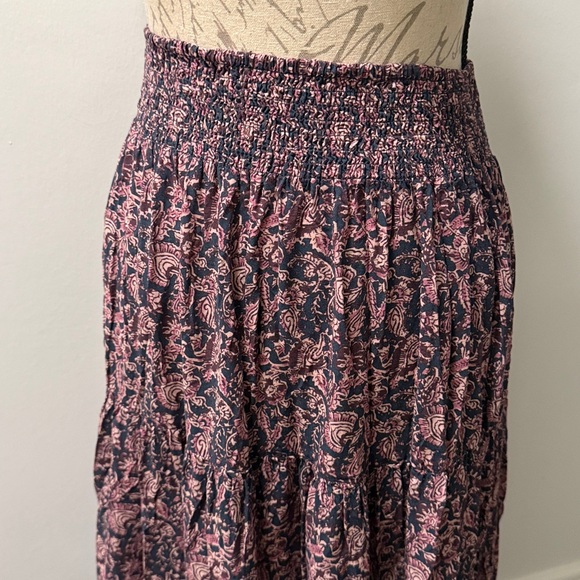 Faherty Purple Floral Maxi Skirt size Large Vintage Look - Picture 7 of 9